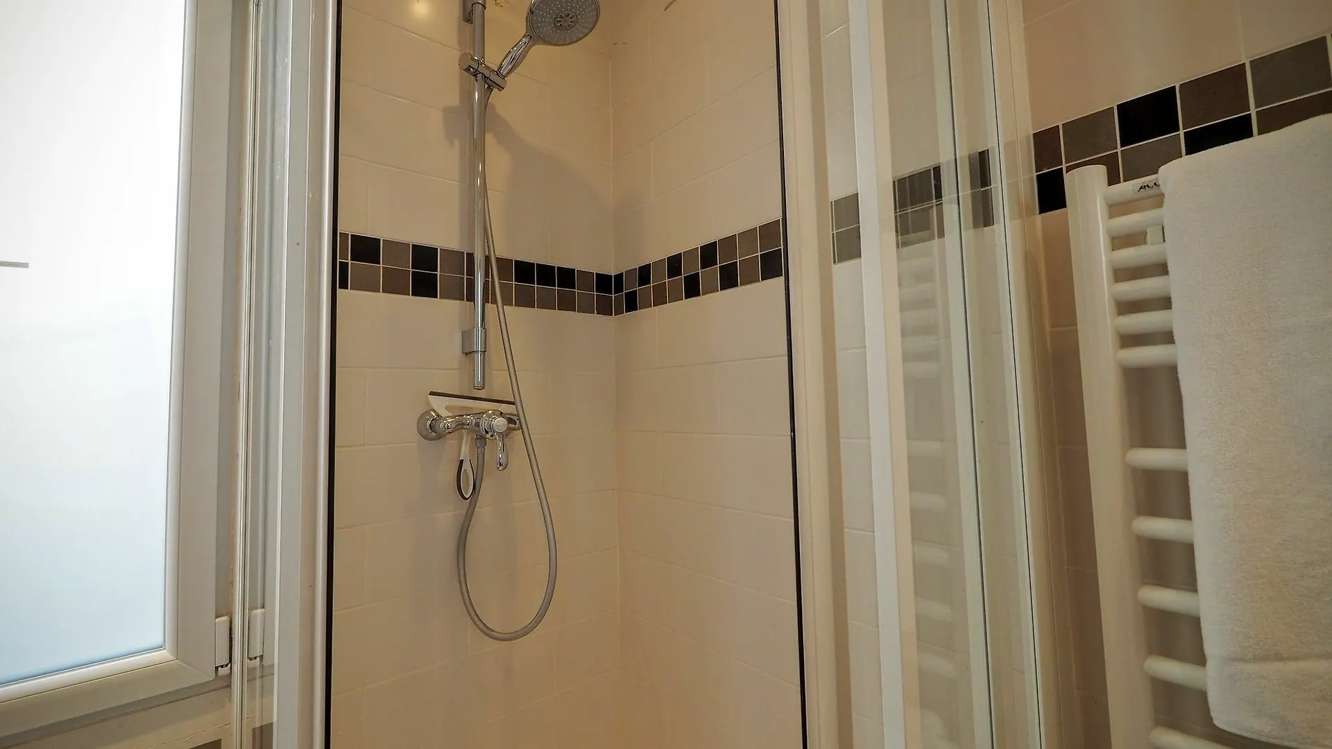 Chambre D Hote : Louvre Elegant Apt Suite Párizs 3*,  Franciaország