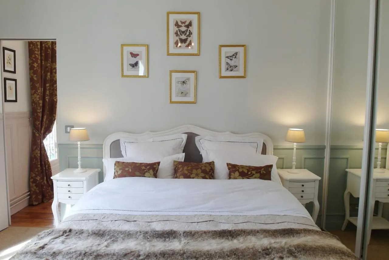 Chambre D Hote : Louvre Elegant Apt Suite Párizs 3*,  Franciaország