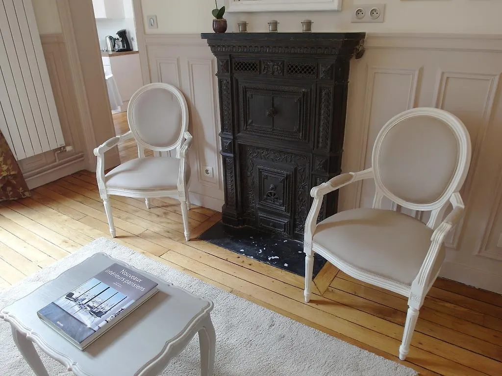 Chambre D Hote : Louvre Elegant Apt Suite 파리