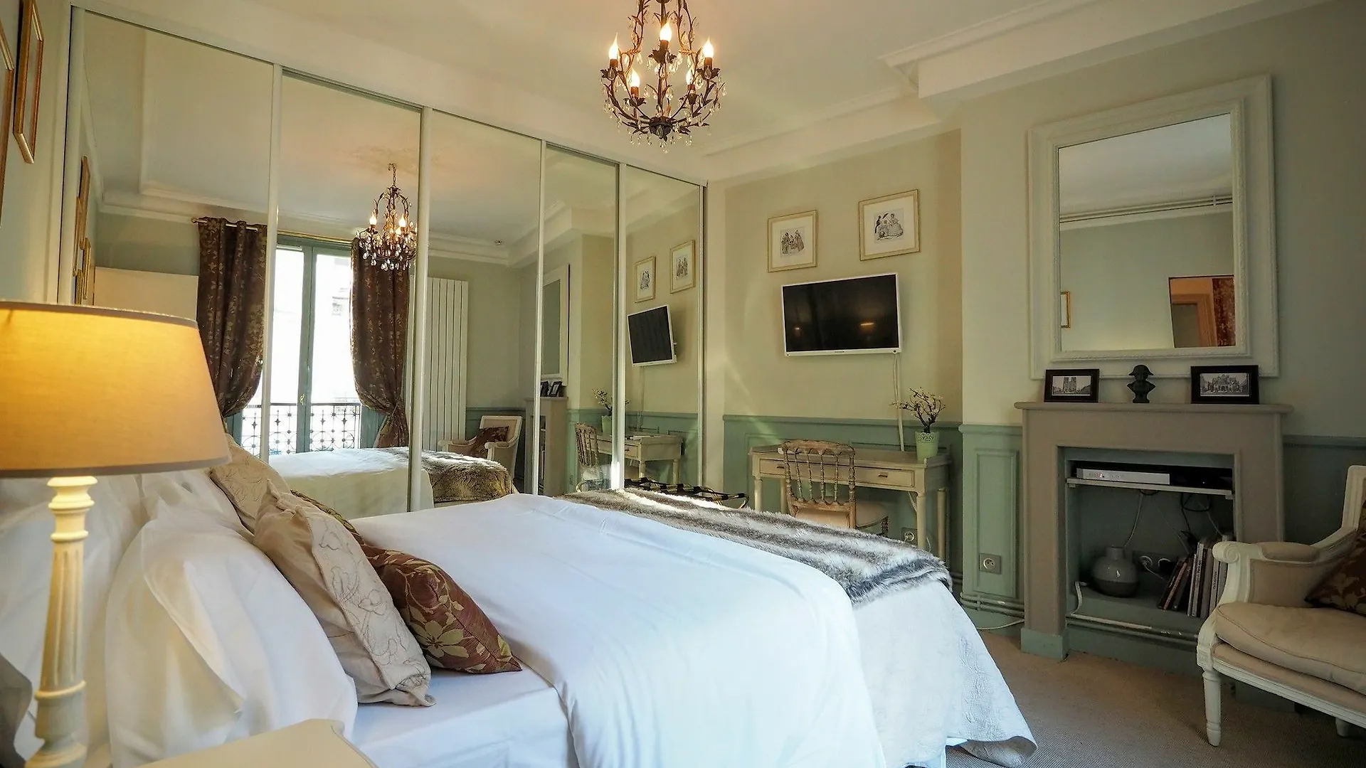 B&B Chambre D Hote : Louvre Elegant Apt Suite 파리