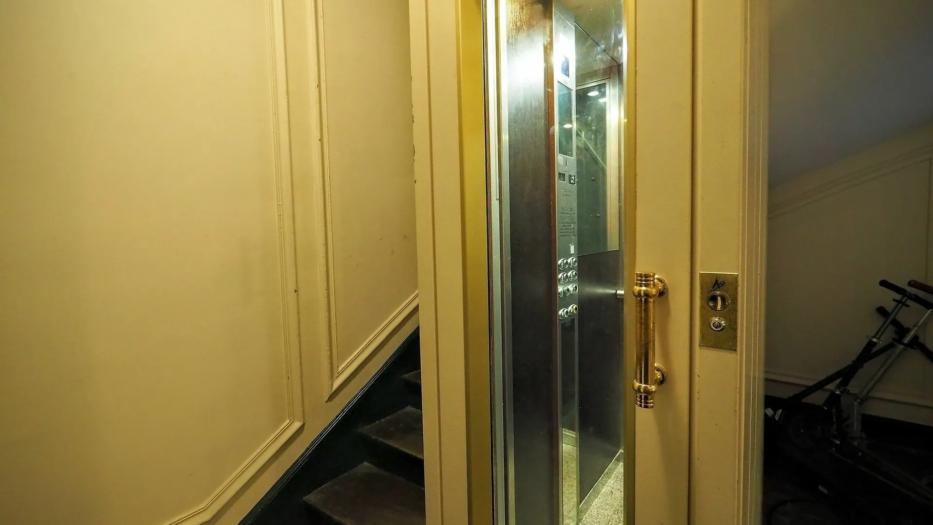 Chambre D Hote : Louvre Elegant Apt Suite 파리 3*,